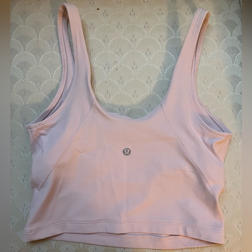 Size 6 Lululemon align tank top. New condition. Worn a few times.